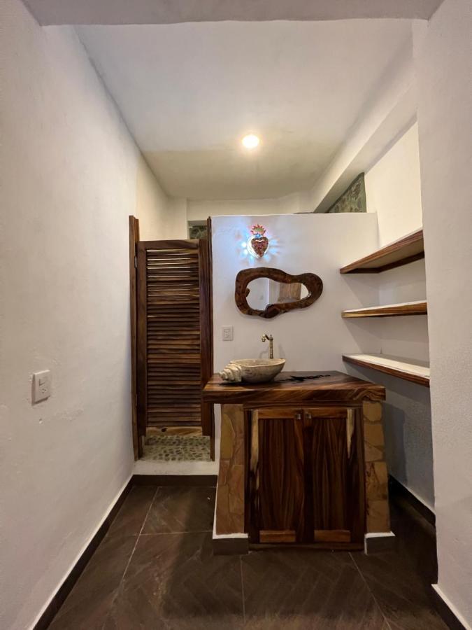 Отель Casa Kokona Пуэрто-Эскондидо Экстерьер фото